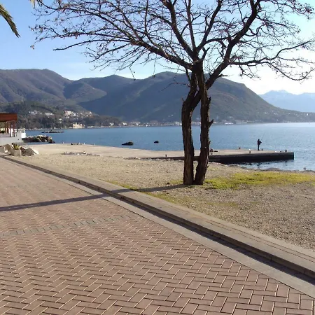 Monteview Loft Apartment Herceg Novi Exterior photo
